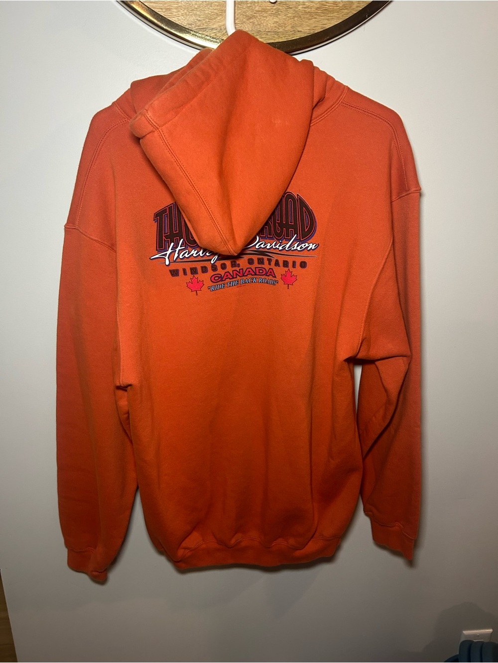 Harley-Davidson Orange Hoodie with Winged Skull Emblem - Picture 5 of 5